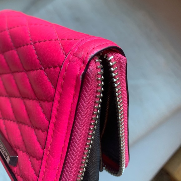 Rebecca Minkoff Small Ava Zipper Wallet - Picture 6 of 7